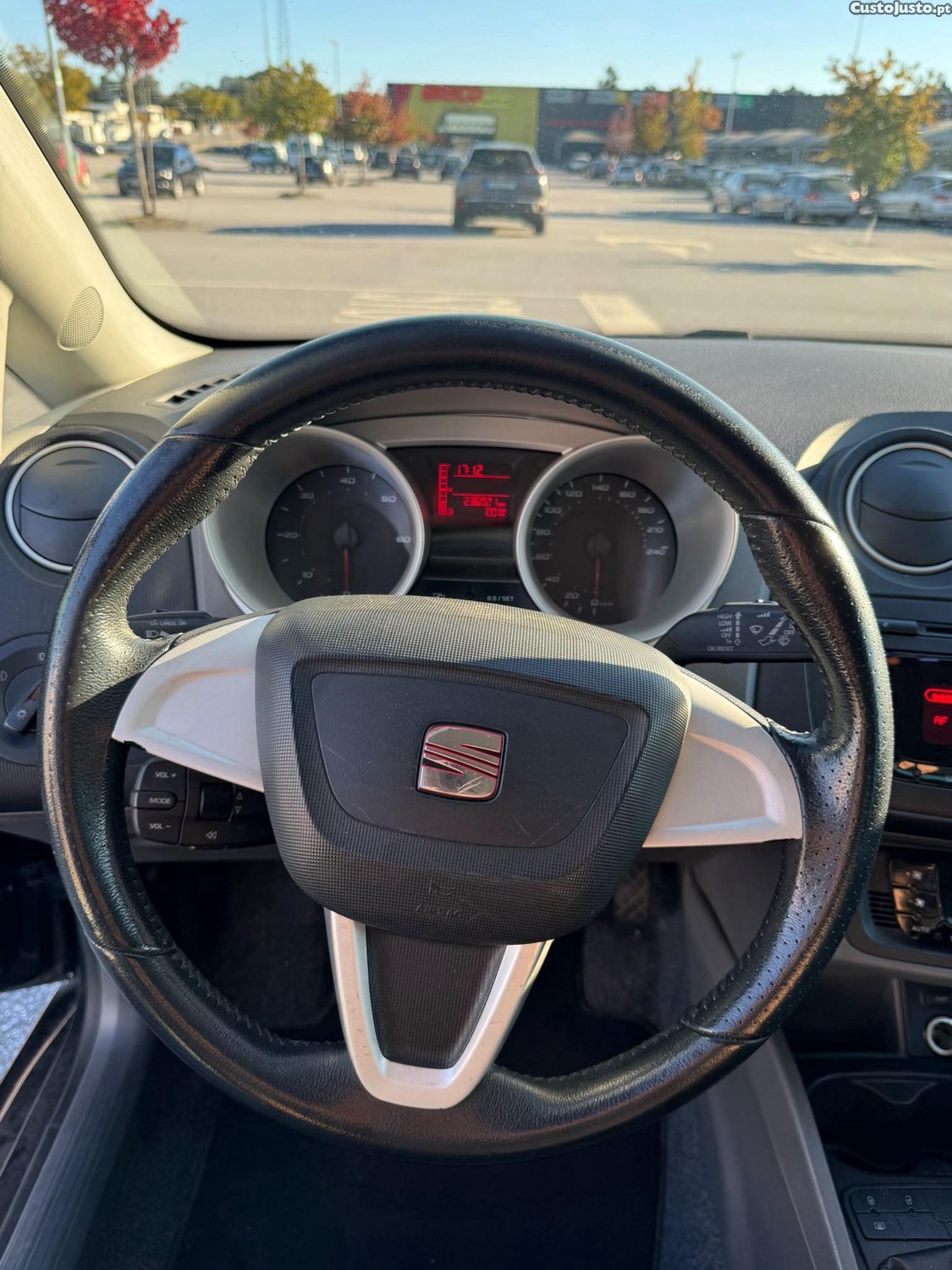 Seat Ibiza 1.2 ST — photo 4