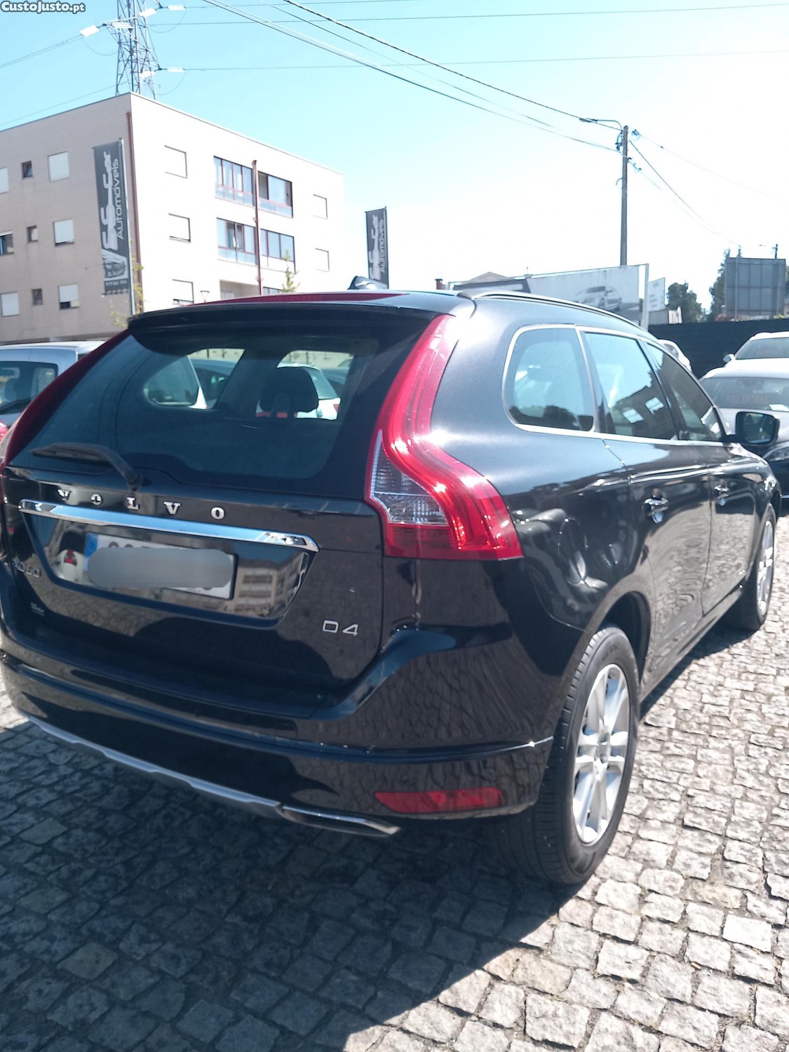 Volvo XC 60 D4 — fotografia 8