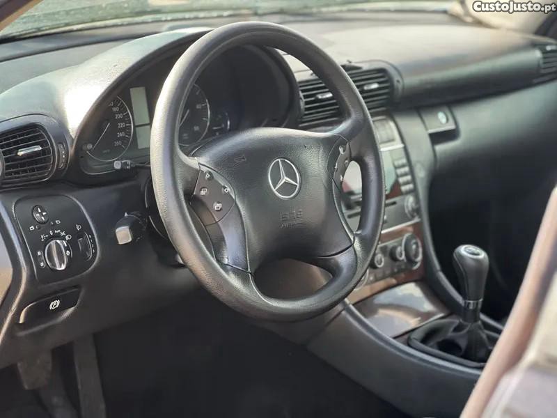 Mercedes-Benz C 200 CDi Avantgarde - 05 foto 5