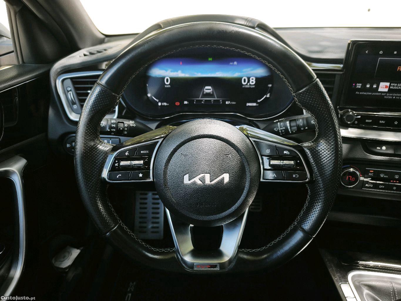 Kia XCeed 1.0 T-GDi 120cv GT LINE — fotografia 3