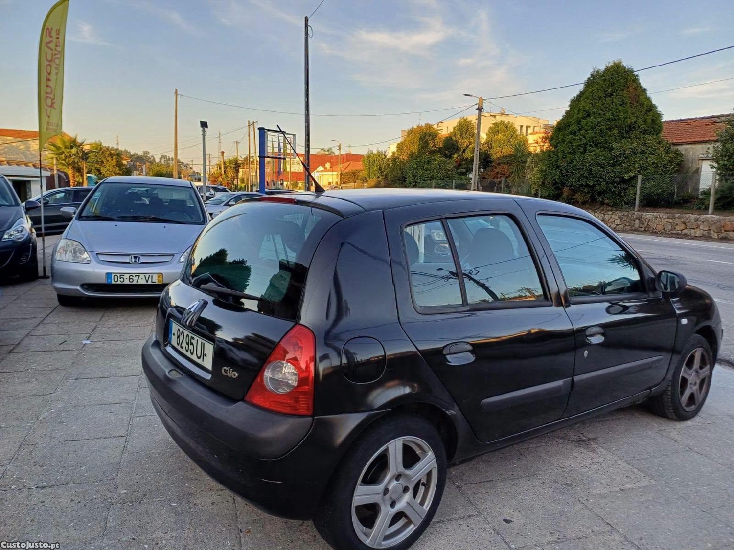 Renault Clio 1.2 i   Viatura  Nacional - 02 — photo 2