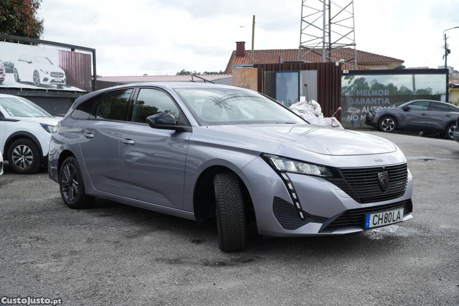 Peugeot 308 PureTech 130 Active — photo 2