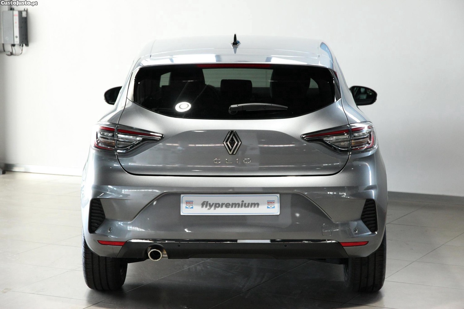 Renault Clio 1.0 TCe Techno Bi-Fuel - 24 foto 4