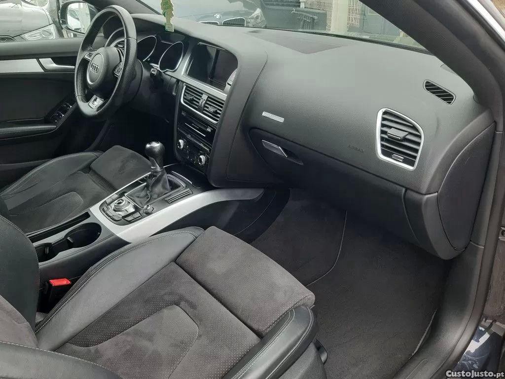Audi A5 2.0 tdi s-line — fotografia 2