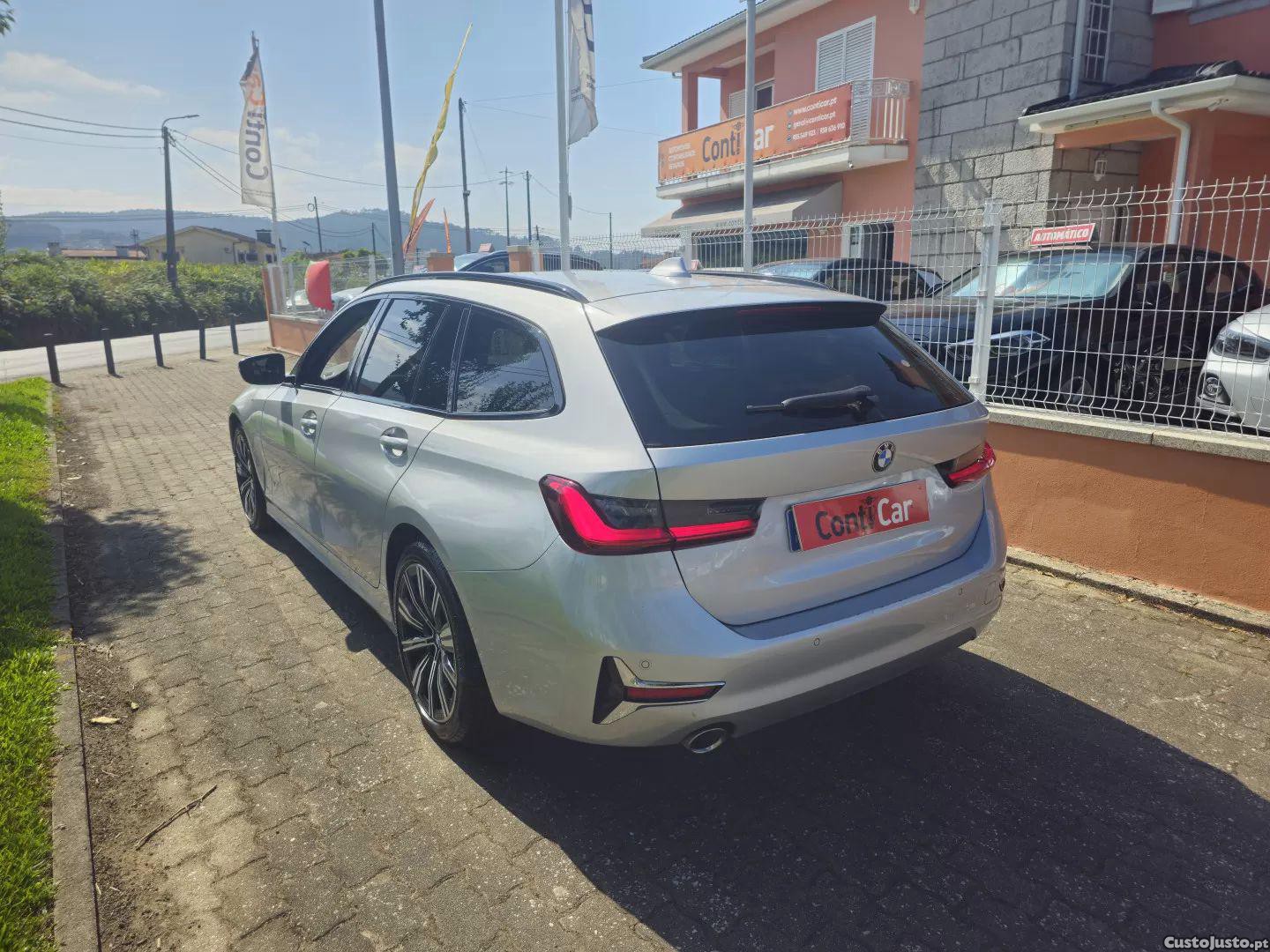 BMW 320 D line luxury auto — fotografia 13