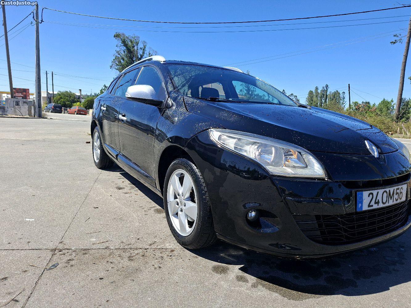Renault Mégane Sport tourer 1.5 dci — fotografia 11