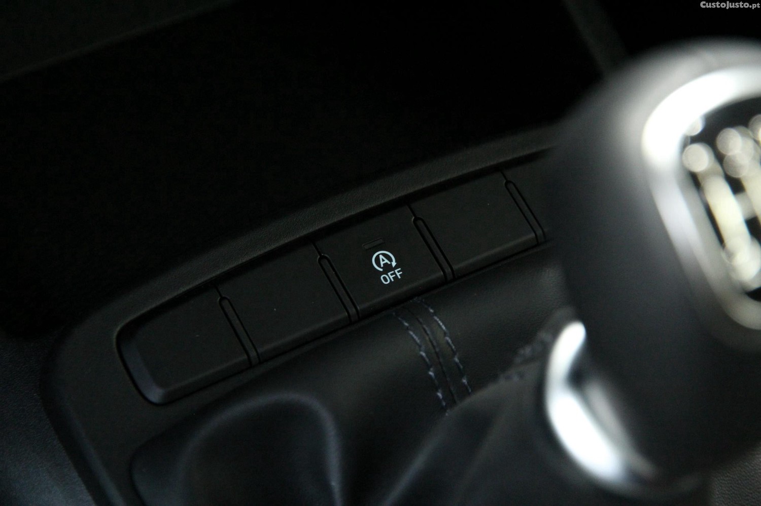 Hyundai i10 1.0 Comfort — fotografia 12
