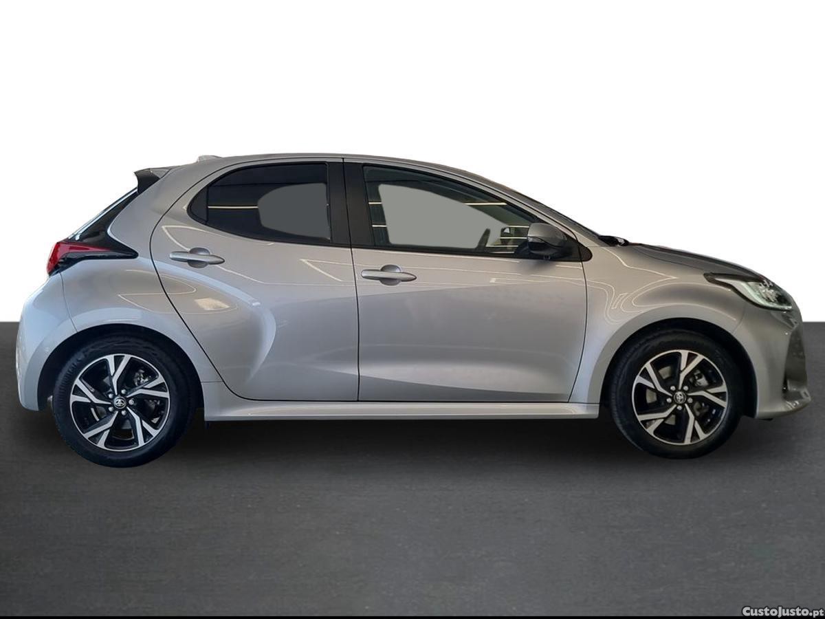 Toyota Yaris 1.5 HDF Exclusive — fotografia 4
