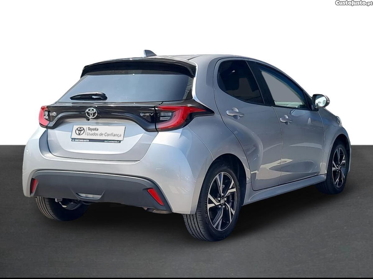 Toyota Yaris 1.5 HDF Exclusive — fotografia 3