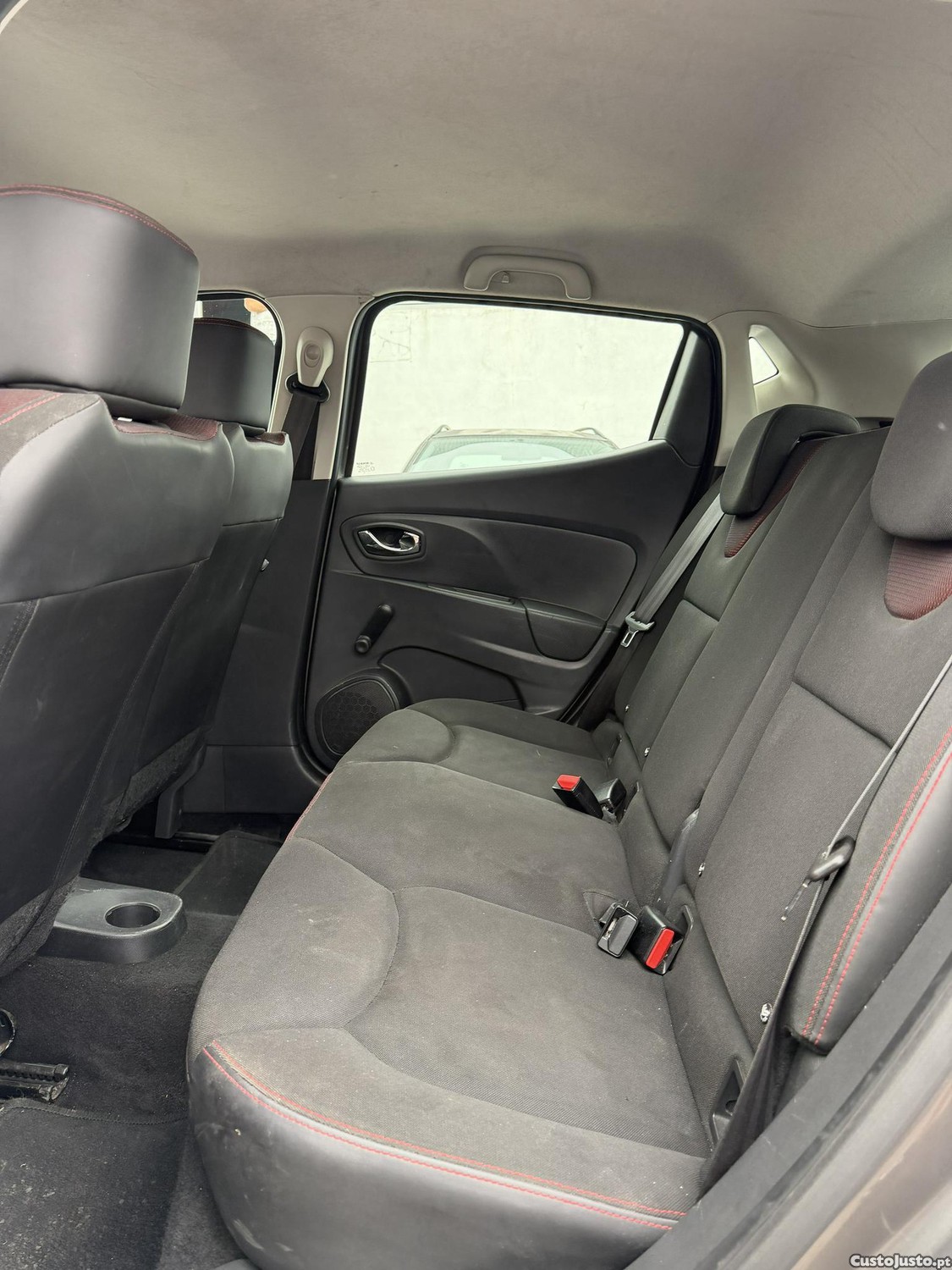 Renault Clio 1.5dCi Energy Dynamique — fotografia 6
