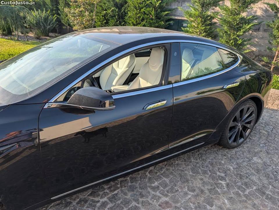 Tesla Model S 100d - Bateria 100kwh - 113.000km - 18 — photo 3