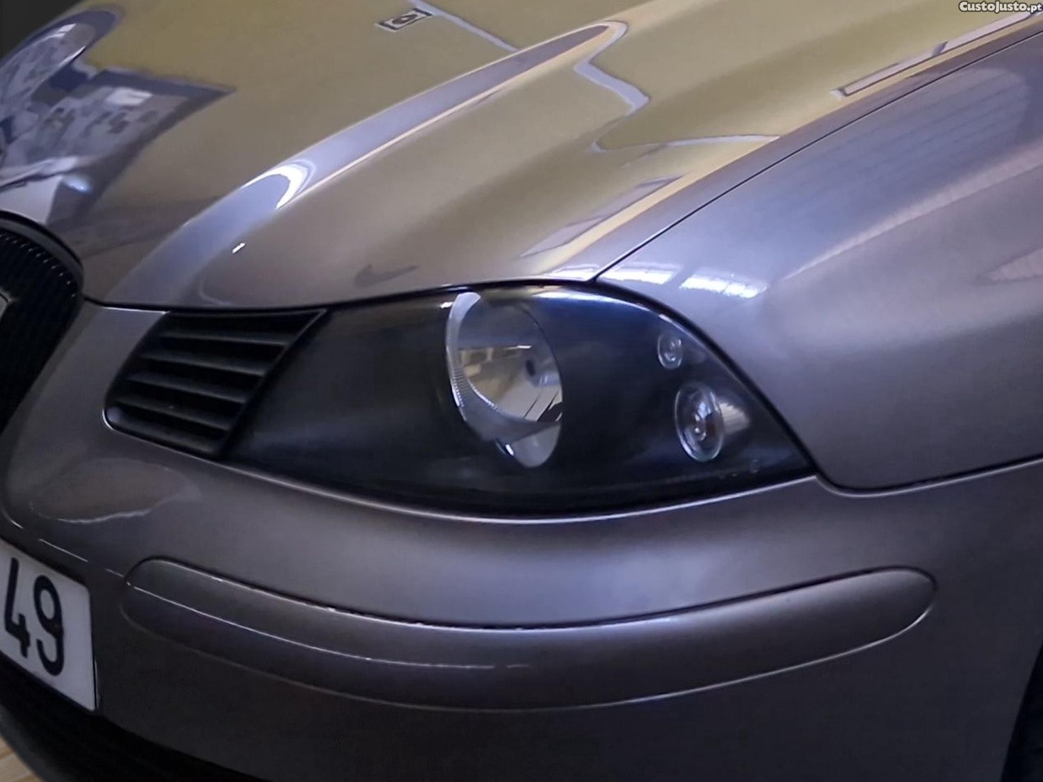 SEAT Cordoba () — fotografia 8