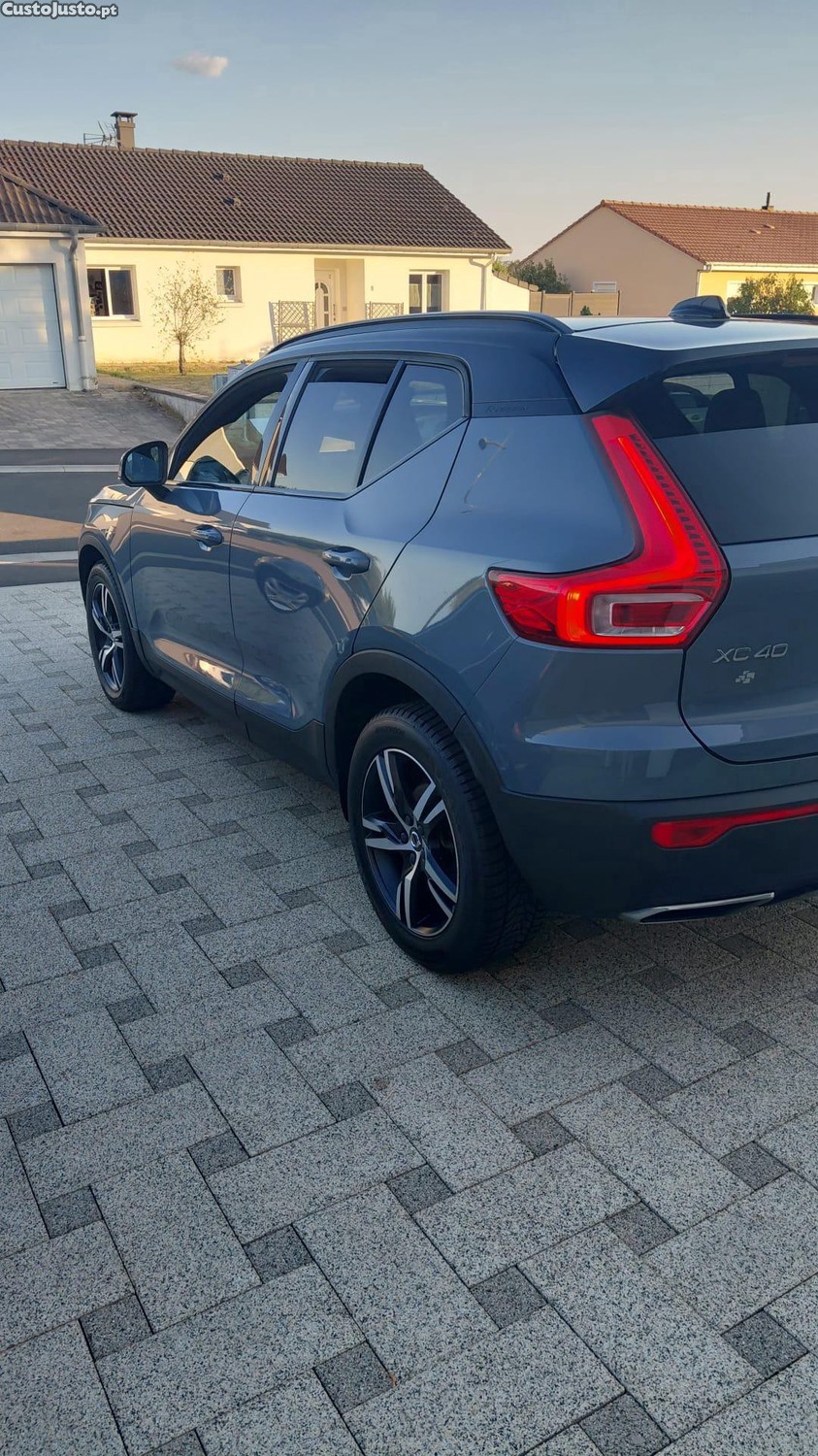 Volvo XC40 R/design - 20 — photo 4