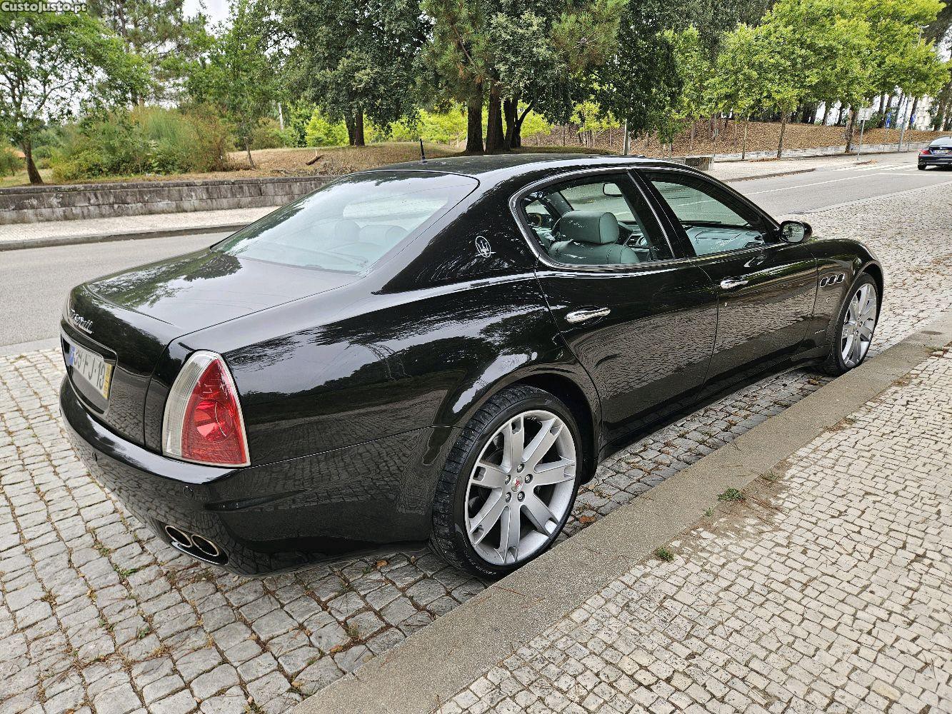 Maserati Quattroporte Sport GT 4.2 V8 — fotografia 2