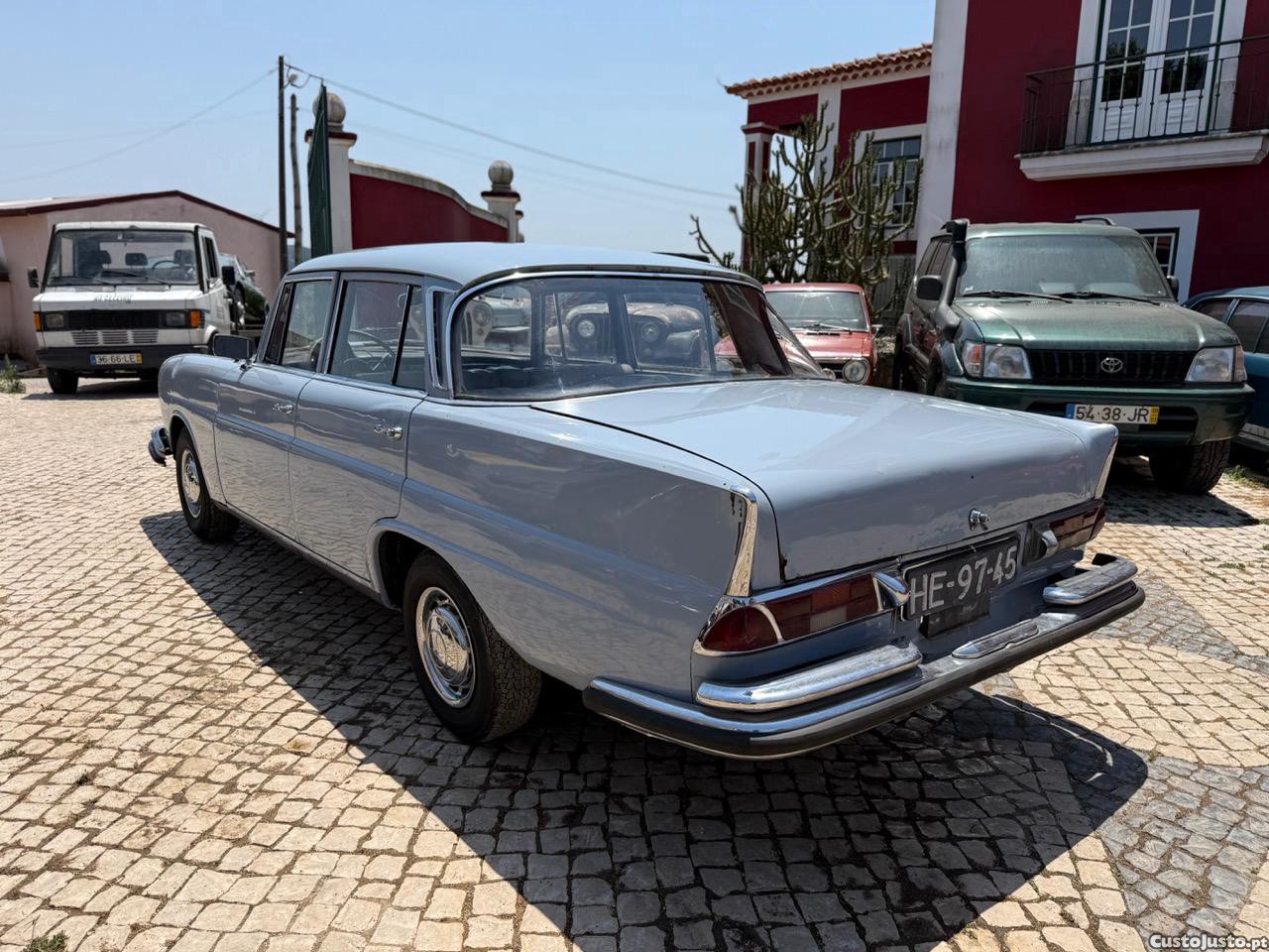 Mercedes-Benz  220 SEb   1960 foto 5