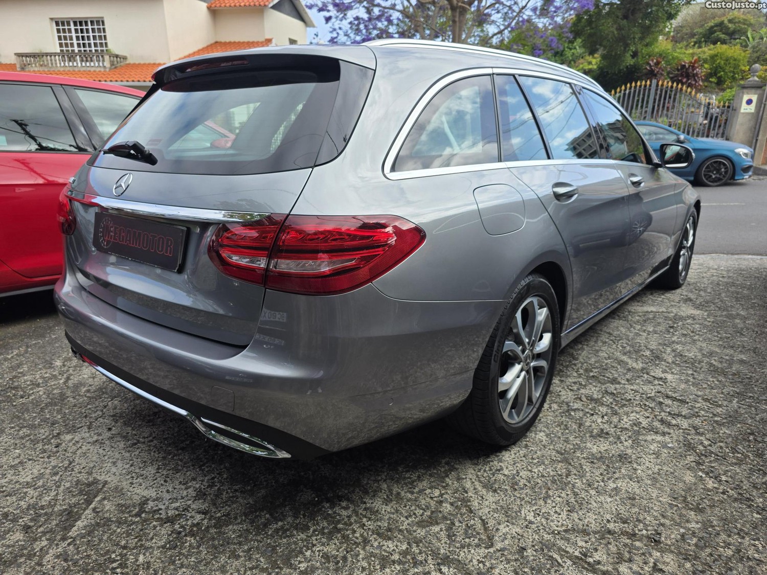 Mercedes-Benz C 200 D STATION AVANTGARDE AUTOMÁTICO - 15 — photo 3
