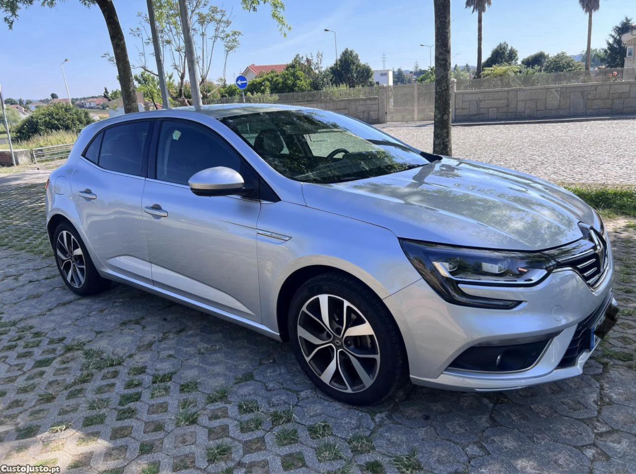 Renault Mégane Megane 1.2 TCE Intense — fotografia 10