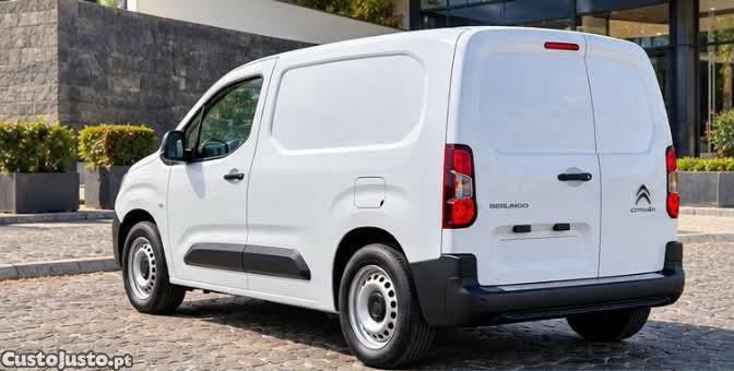 Citroën Berlingo 3 Lugares 51.000KM  Possibilidade de financiamento - 18 — photo 4
