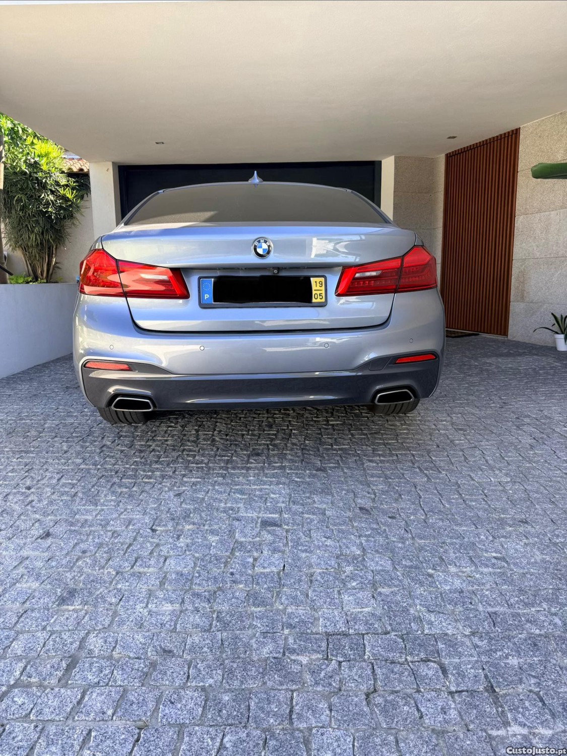 BMW 520 Pack M Aut. Nacional - 19 — photo 5