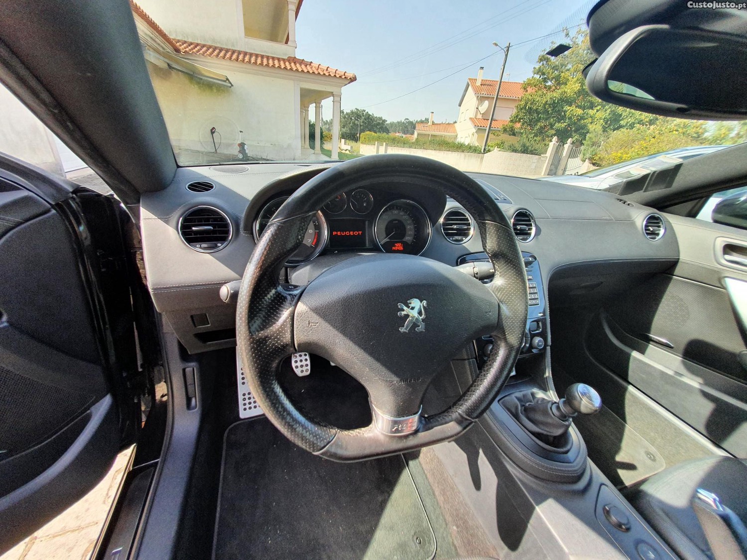 Peugeot RCZ THP200cv — fotografia 4