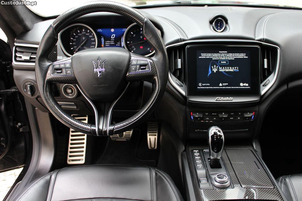 Maserati Ghibli 3.0 V6 — fotografia 2