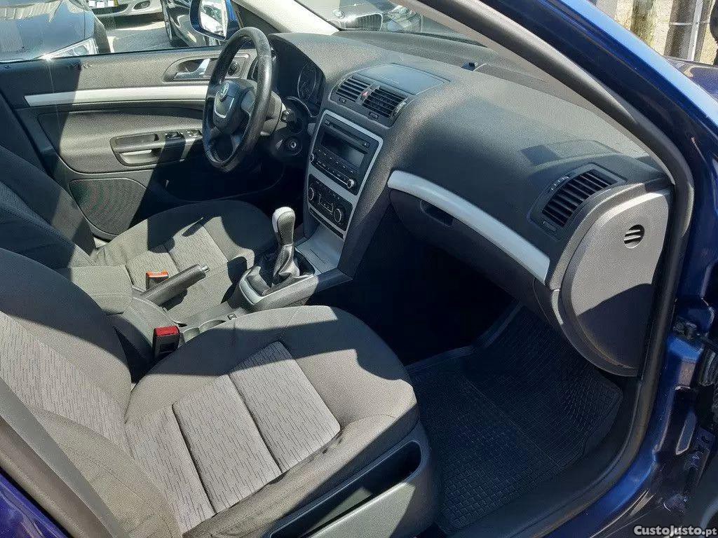 Skoda Octavia 1.2 tsi sportline pack — fotografia 5