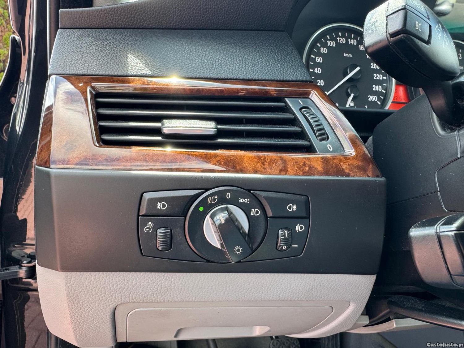 BMW 520 d Executive — fotografia 4