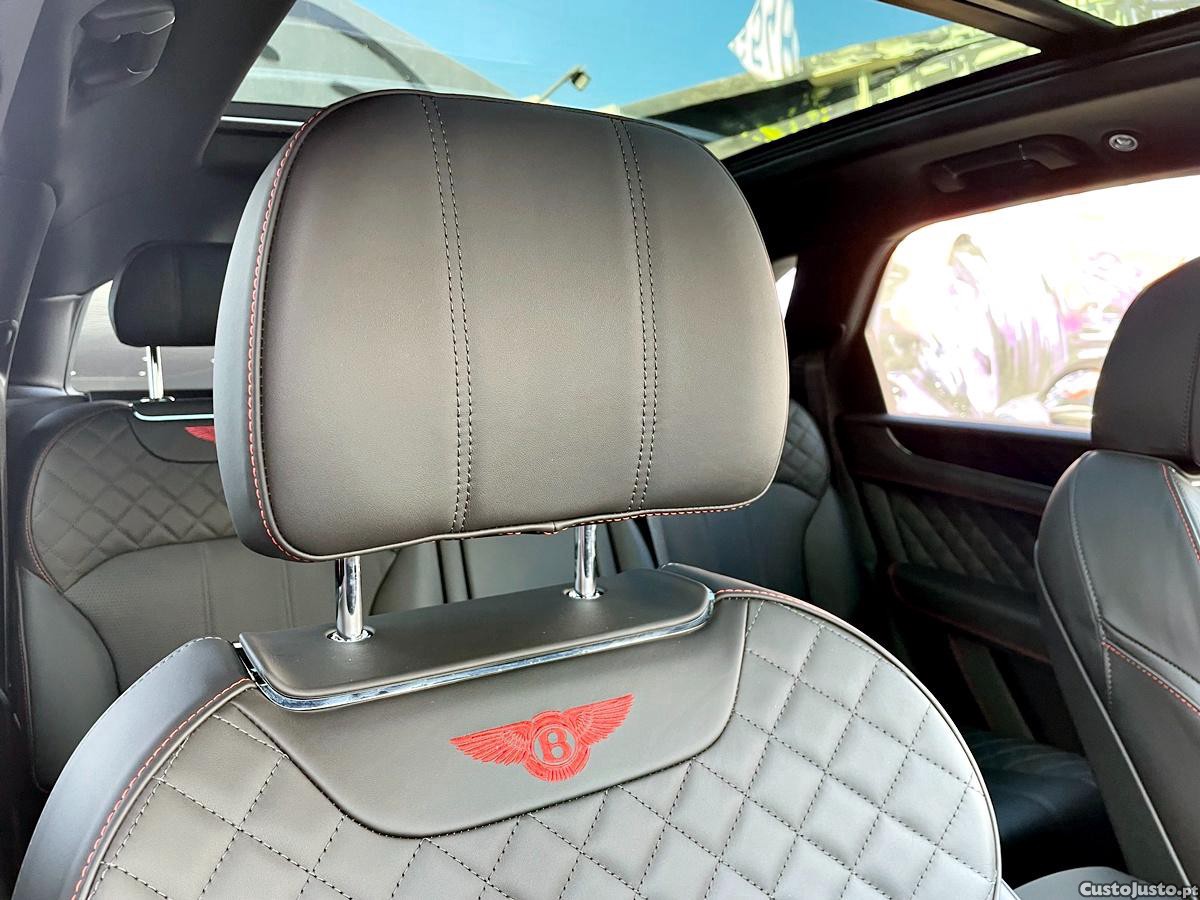 Bentley Bentayga V8 — fotografia 21