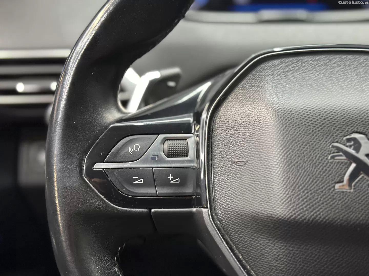 Peugeot 3008 1.5 bluehdi allure — fotografia 8