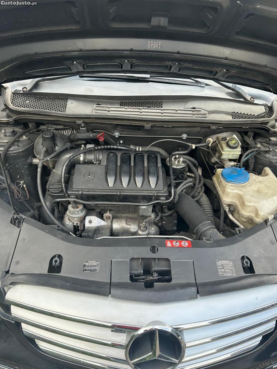 Mercedes-Benz B 200 cdi — photo 5