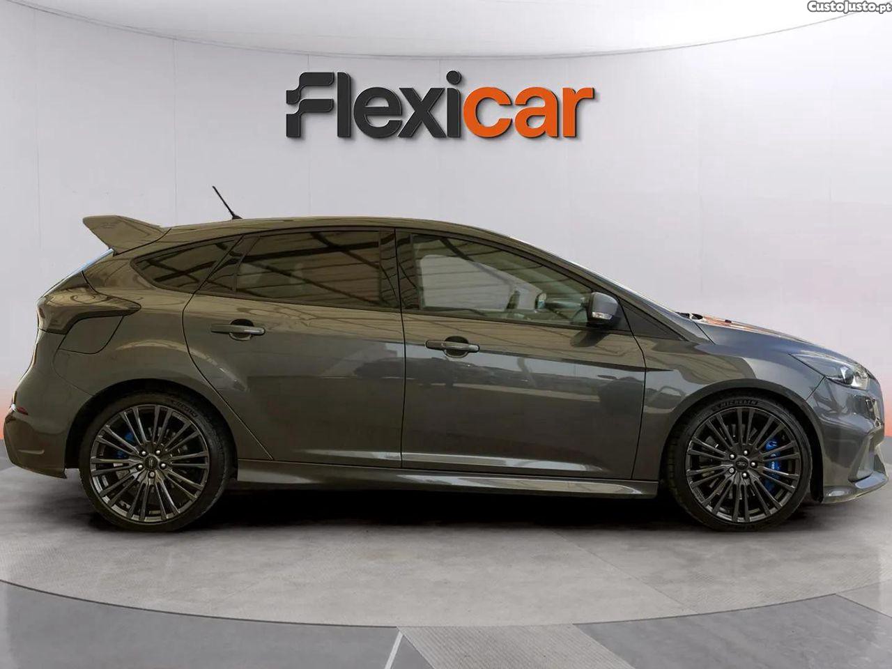 Ford Focus 2.3 EcoBoost RS Pack Performance - 17 — photo 2
