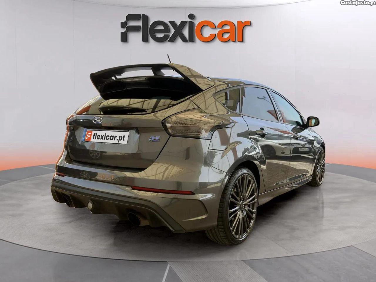 Ford Focus 2.3 EcoBoost RS Pack Performance - 17 — photo 3