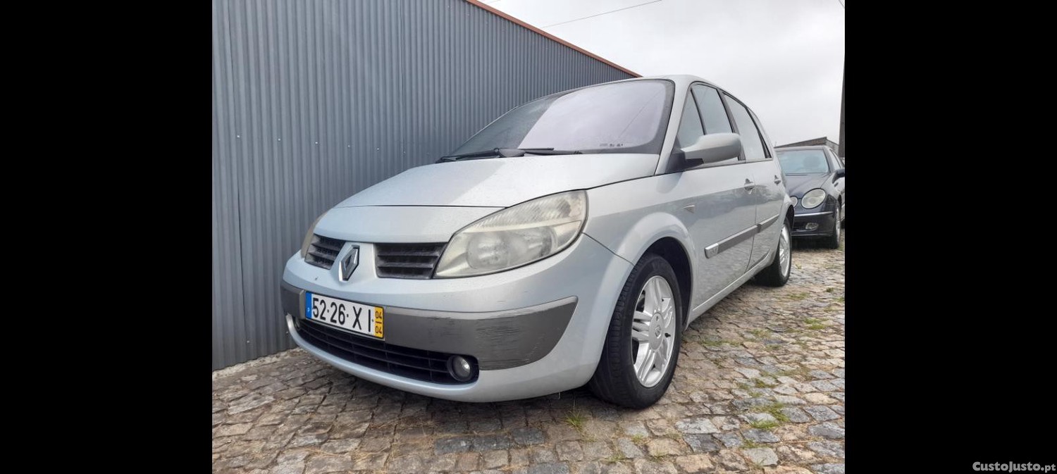 Renault Scénic 1.5 D - 04 — photo 3