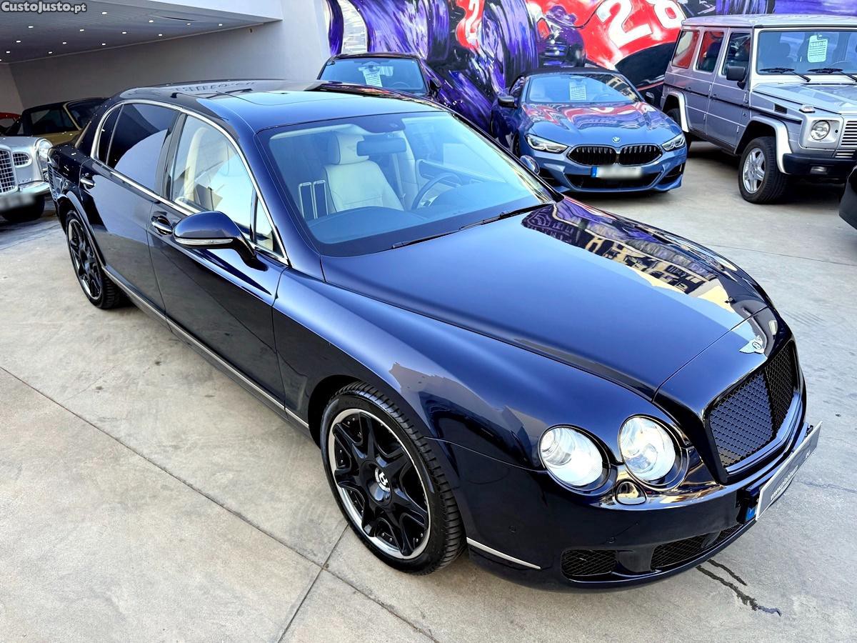 Bentley Continental Flying Spur Flying Spur — fotografia 12