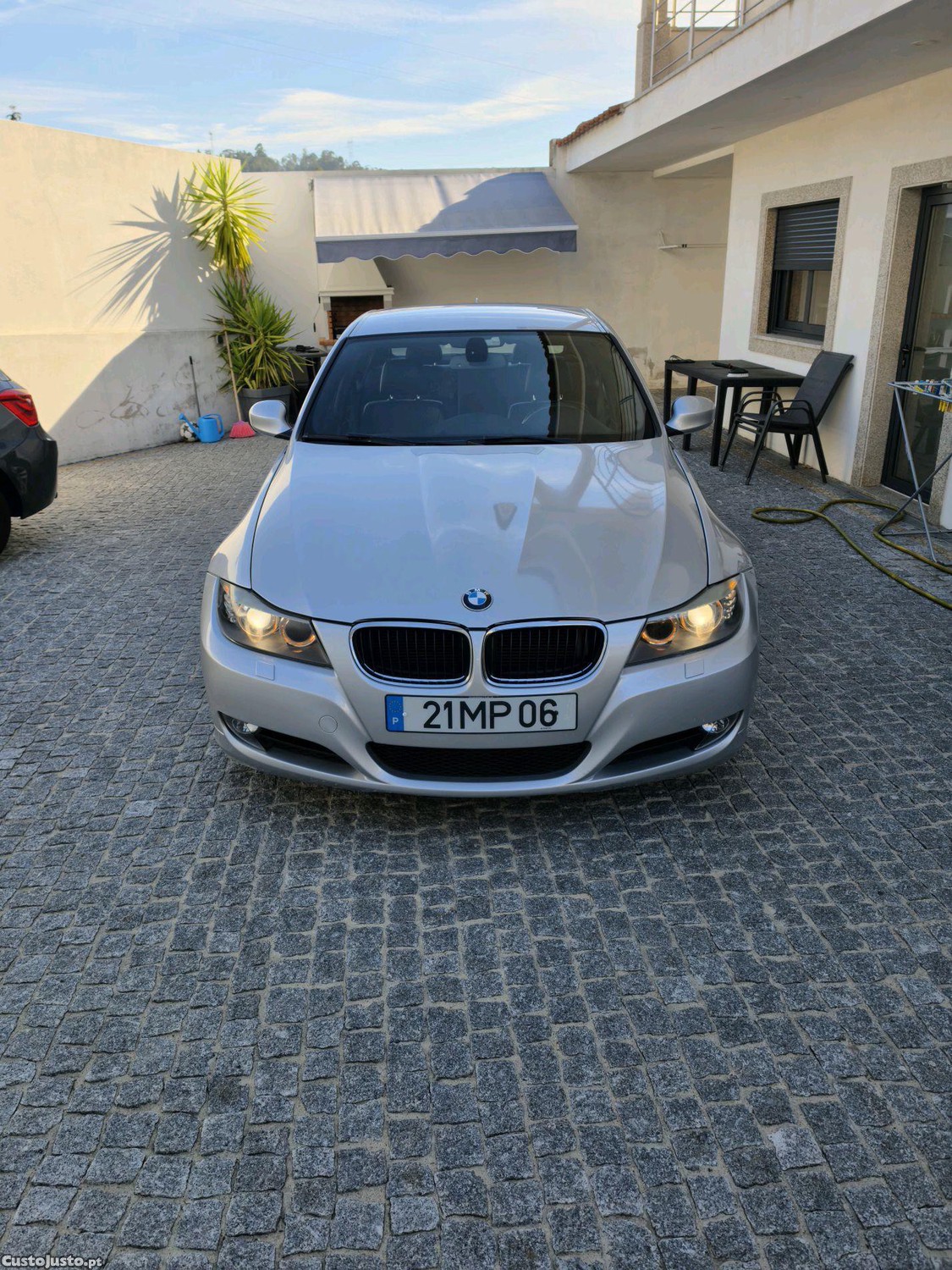 BMW 320 184cv - 12 — photo 4