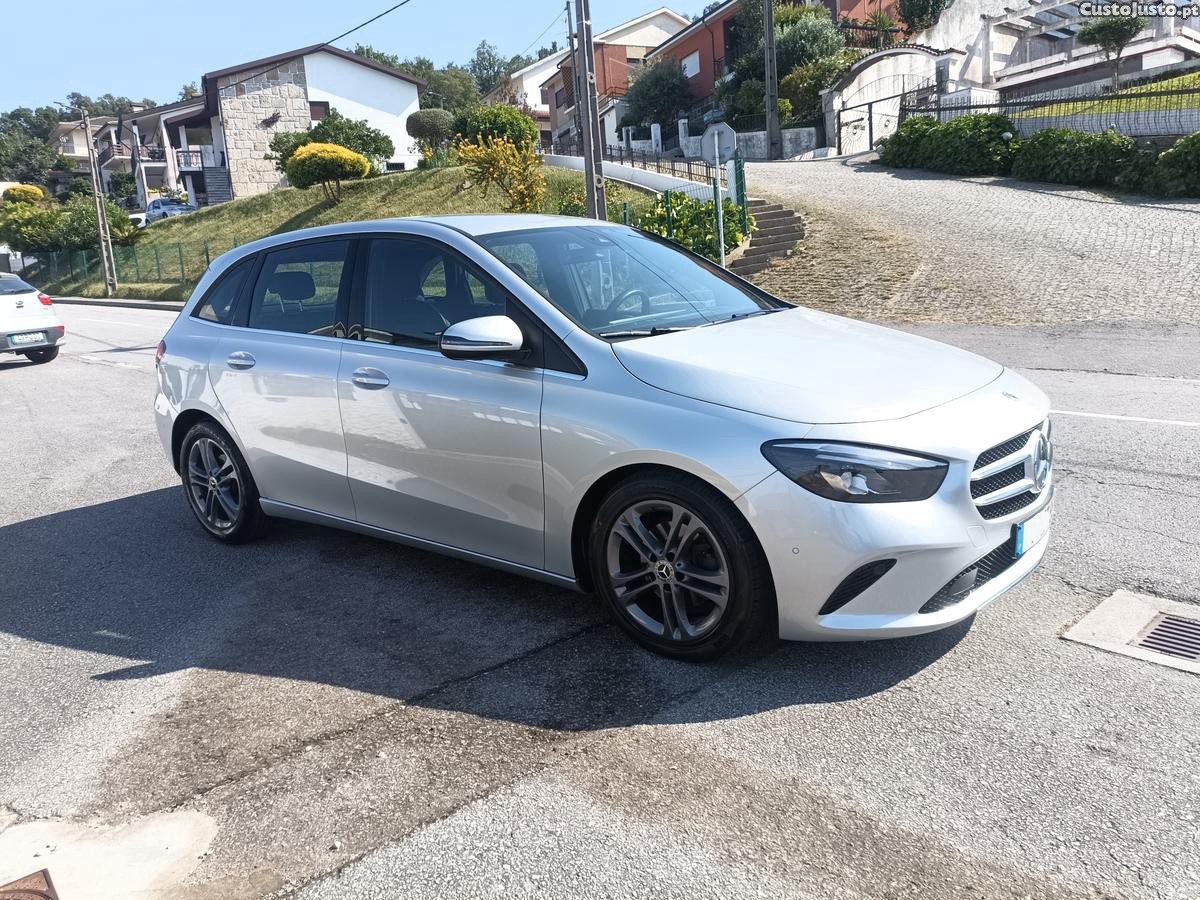 Mercedes-Benz B 180 1.5D — photo 2