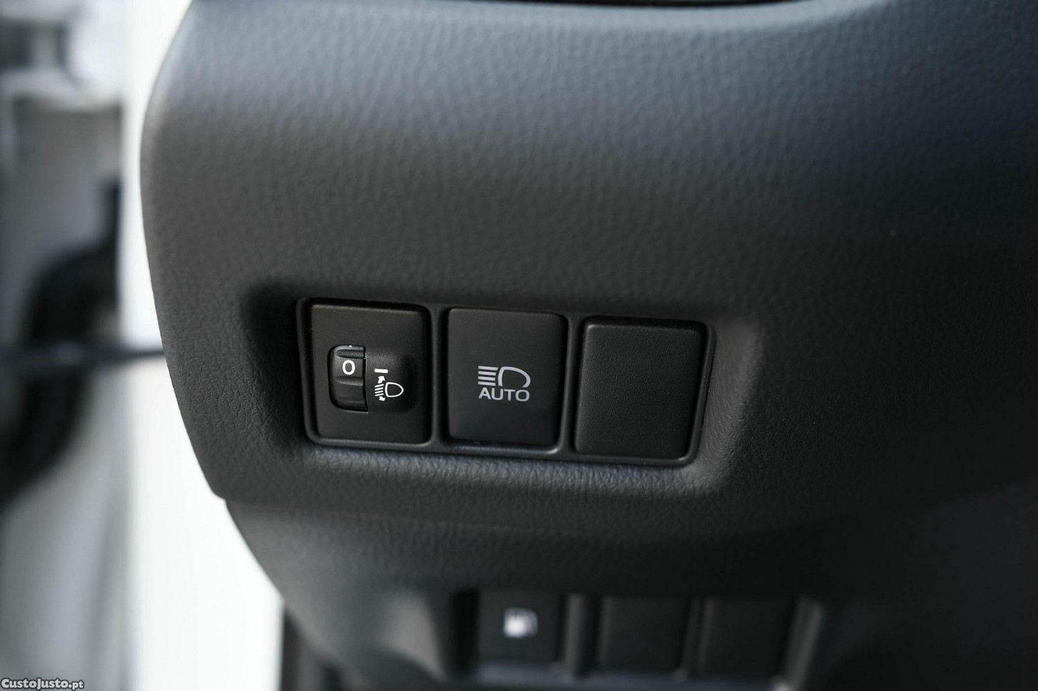Toyota C-HR 1.8 Hybrid Square Collection — fotografia 6