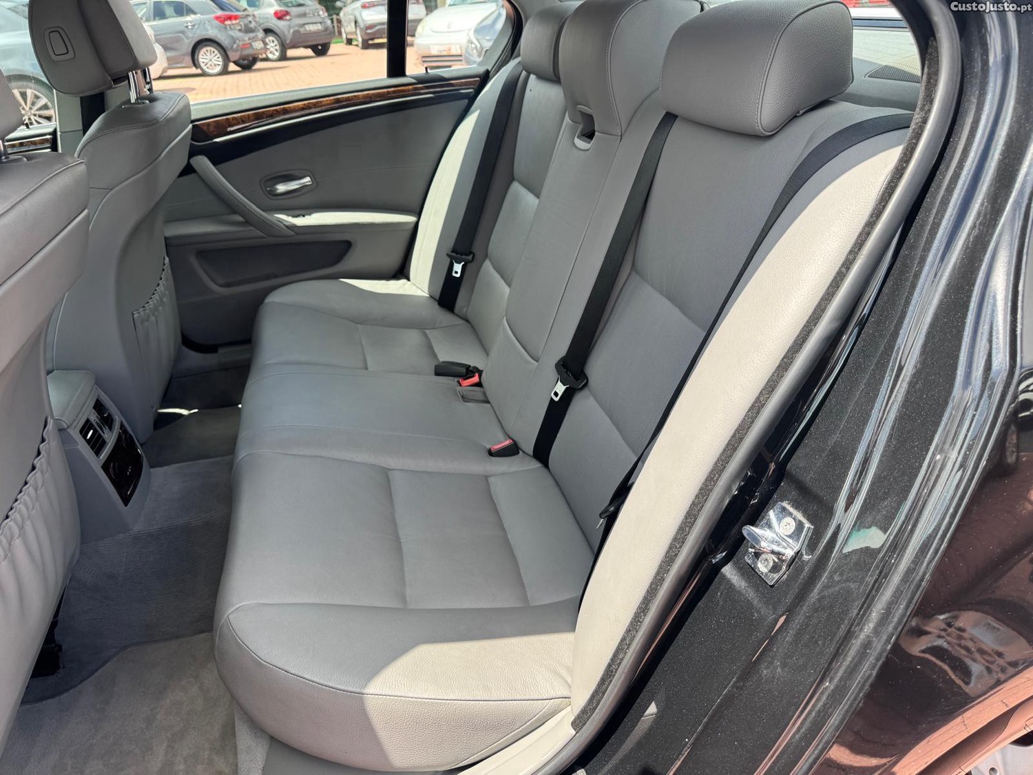BMW 520 d Executive — fotografia 13