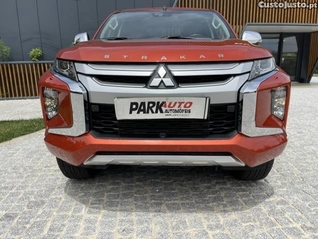 Mitsubishi L200 2.3 DI-D CD Invite Strakar Look 4WD — fotografia 10