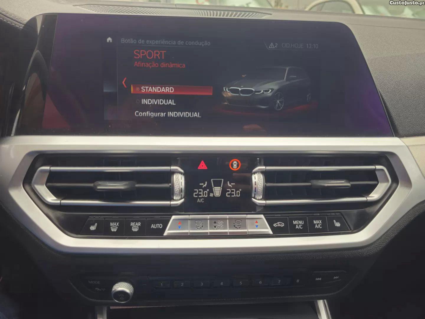 BMW 320 D line luxury auto — fotografia 4