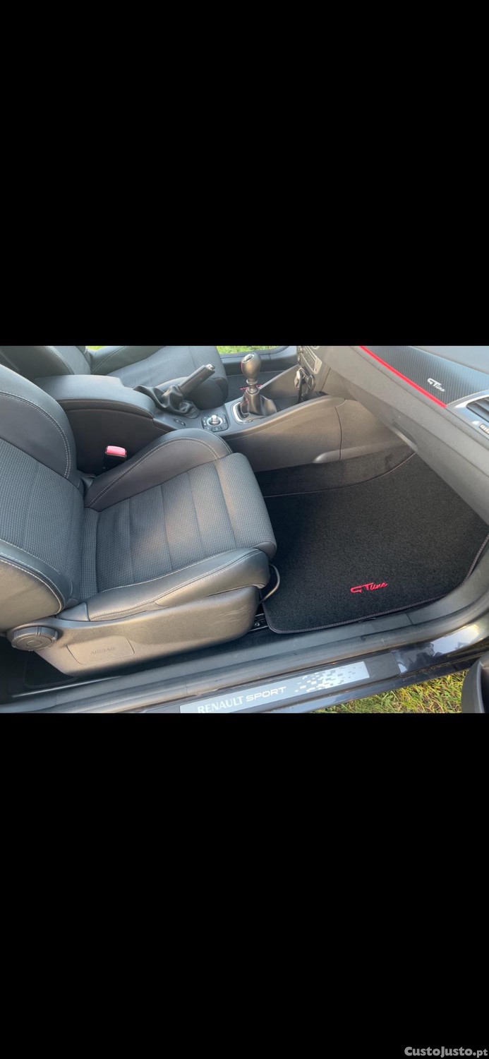 Renault Mégane COUPE GT LINE 1.5 dci 110cv — fotografia 10