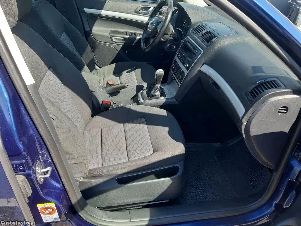 Skoda Octavia 1.2 tsi sportline pack — fotografia 3