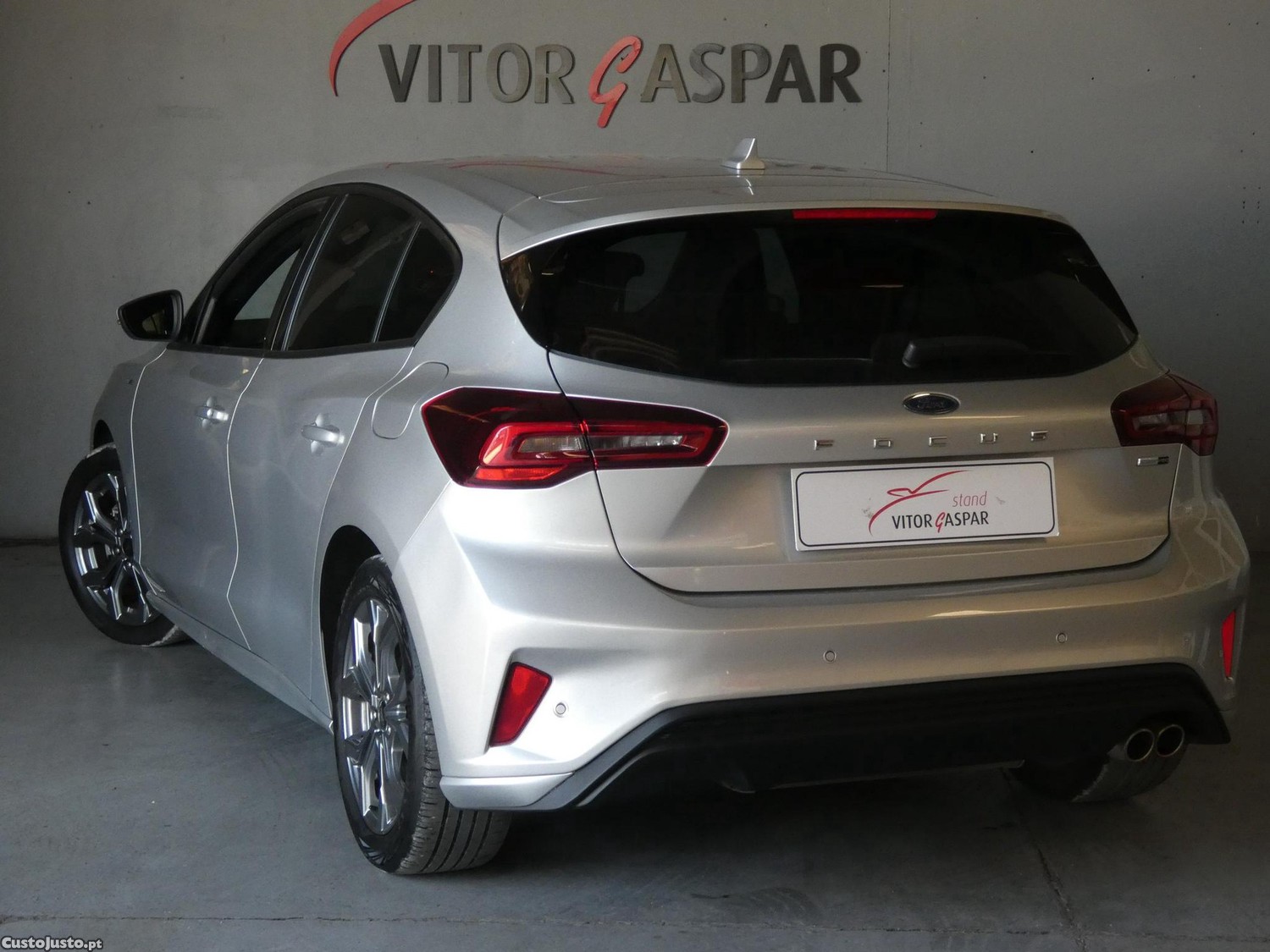 Ford Focus 1.0 EcoBoost MHEV ST-Line — fotografia 2