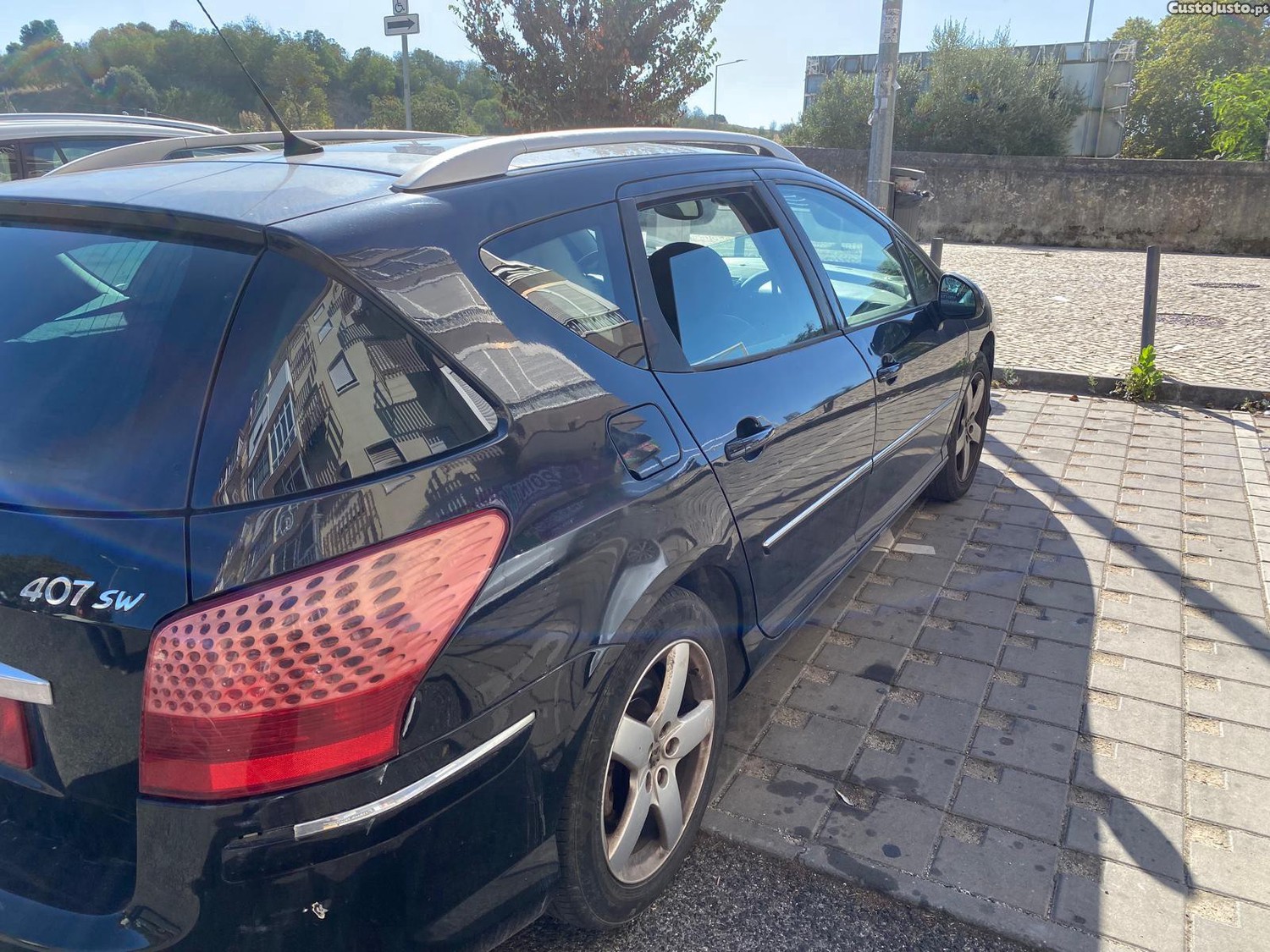 Peugeot 407 2.0 Hdi - 10 — photo 3