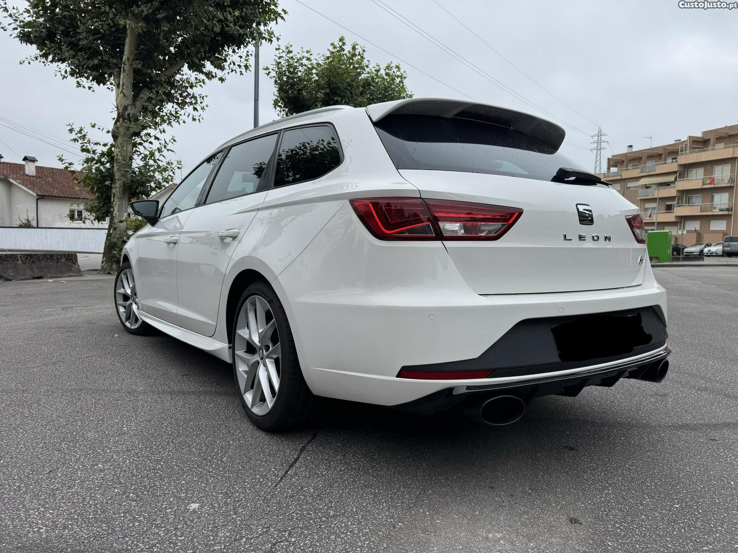 Seat Leon Leon st fr 184cv — photo 4