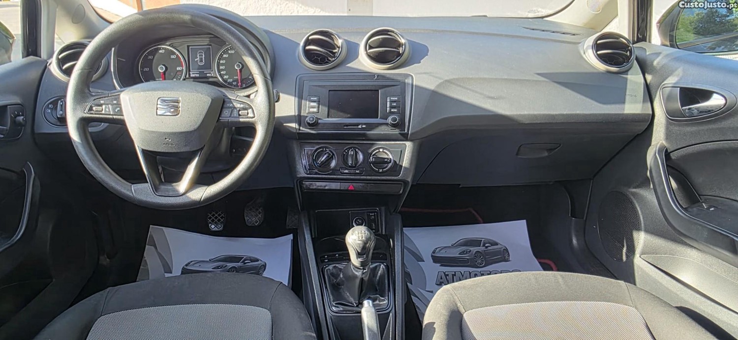 SEAT Ibiza 1.4 TDi Style — fotografia 2