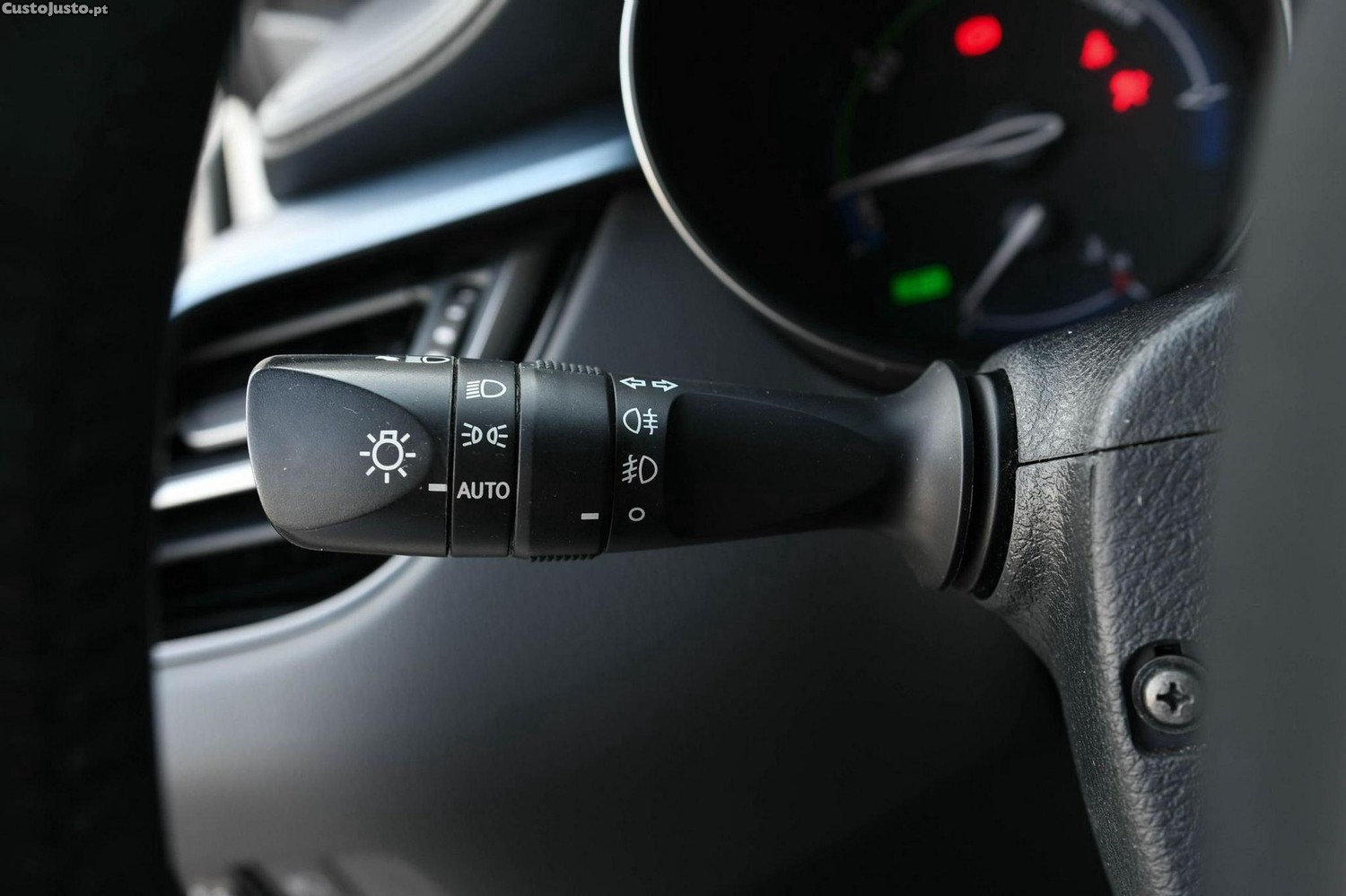 Toyota C-HR 1.8 Hybrid Square Collection — fotografia 5