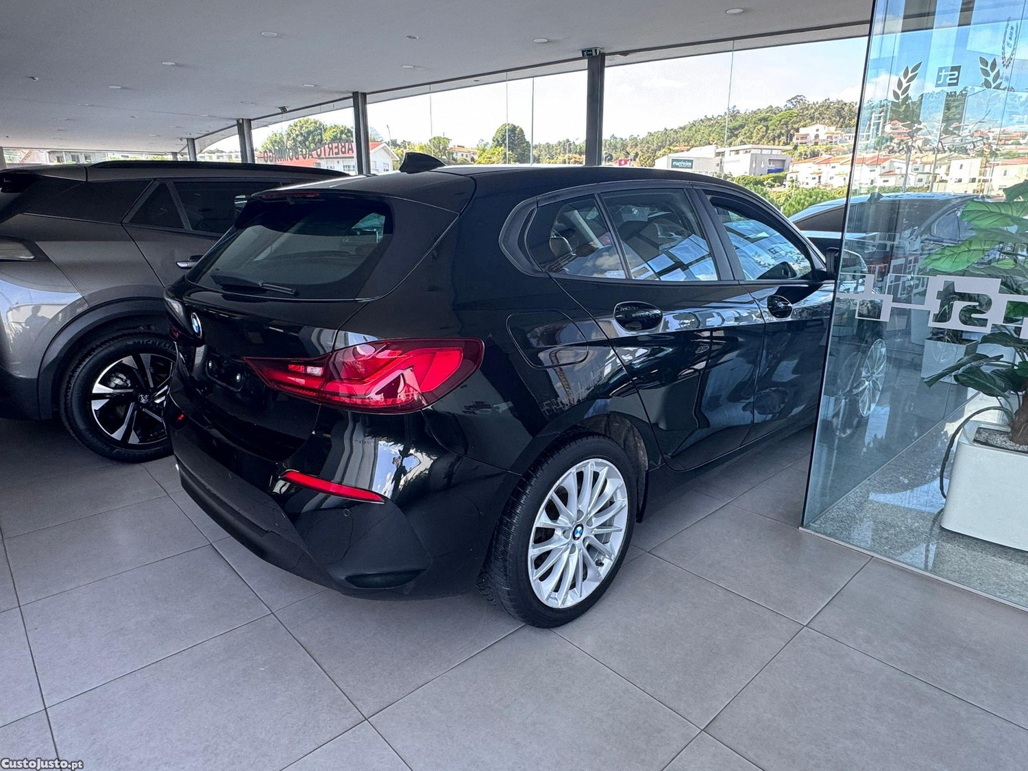 BMW 116 d Auto — fotografia 2