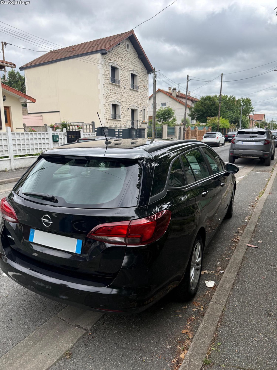 Opel Astra Sport Tourer 1.5 D — photo 4