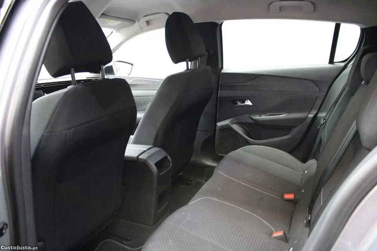 Peugeot 308 1.6 hybrid allure pack e-eat8 — fotografia 10